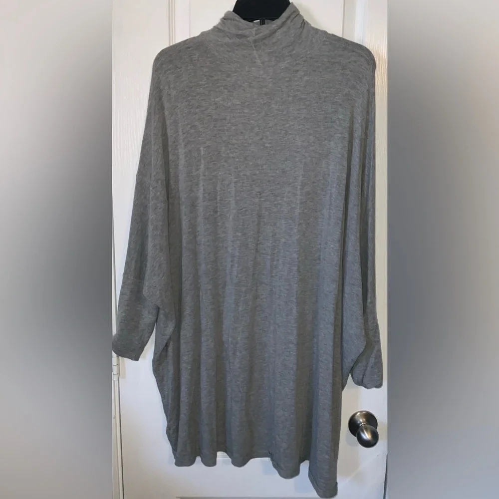 Free People We The Free Gray Dolman Mock Turtleneck Sweater Tunic Size M - Picture 3 of 8